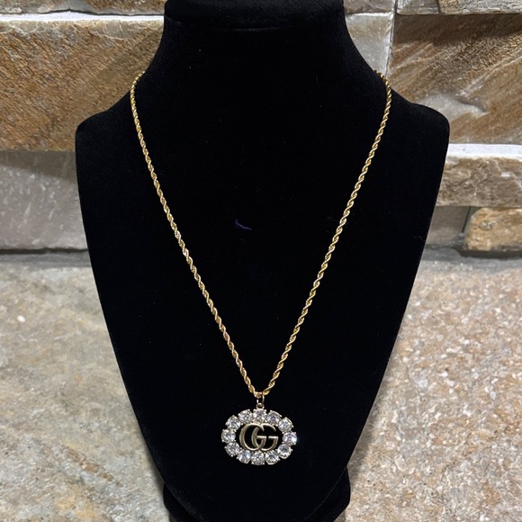 Gold & Crystal Gucci GG Pendant Necklace - Picture 1 of 5
